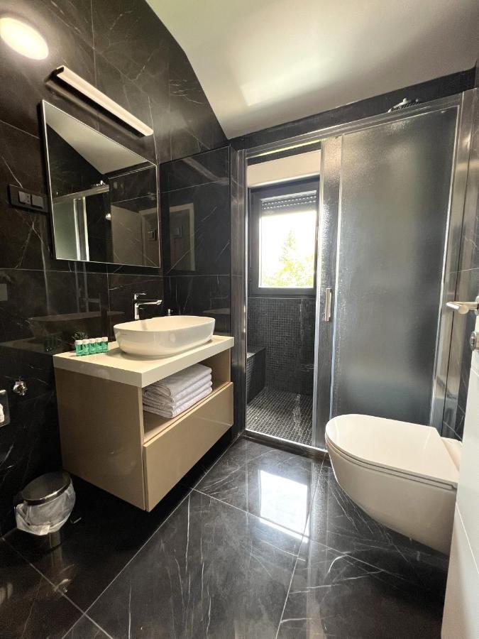 Beachfront House Olbia With Private Parking Trogir Exterior photo